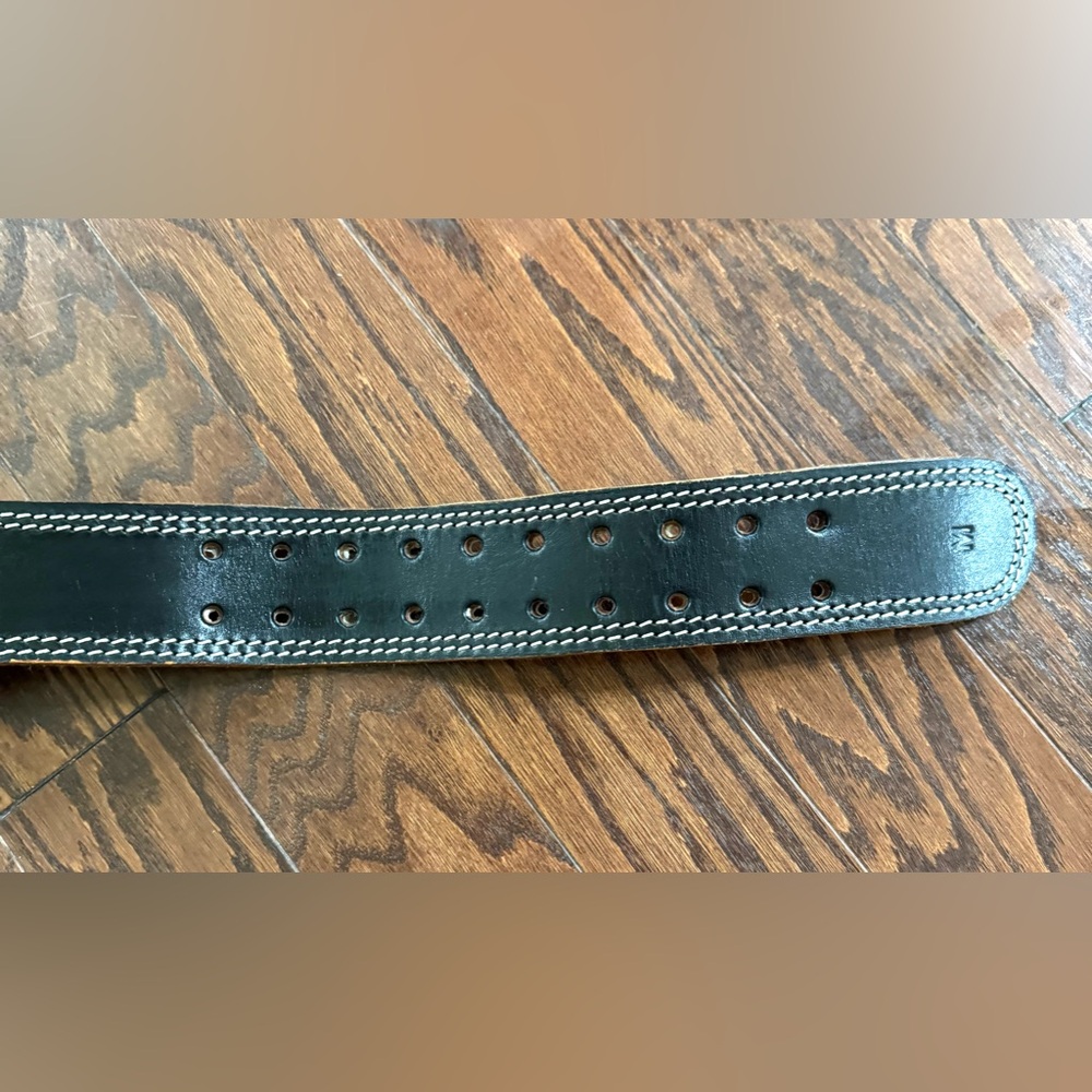 Black Leather Padded Weight Lifting Belt Back Support Medium Valeo 45” Unisex - Picture 7 of 10